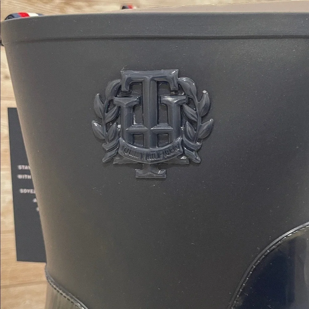 Tommy Hilfiger Women‎ Navy Blue Waterproof Rain Boots NEW Size 10